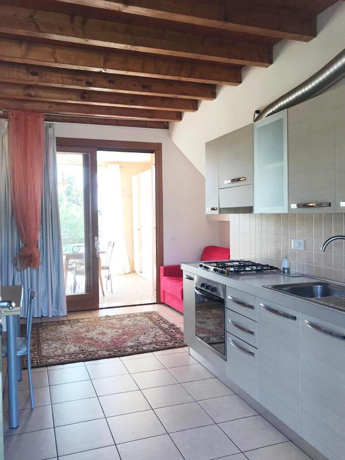 Luxury Apartments - Le Fate - Residence With Pool Manerba del Garda Exterior foto