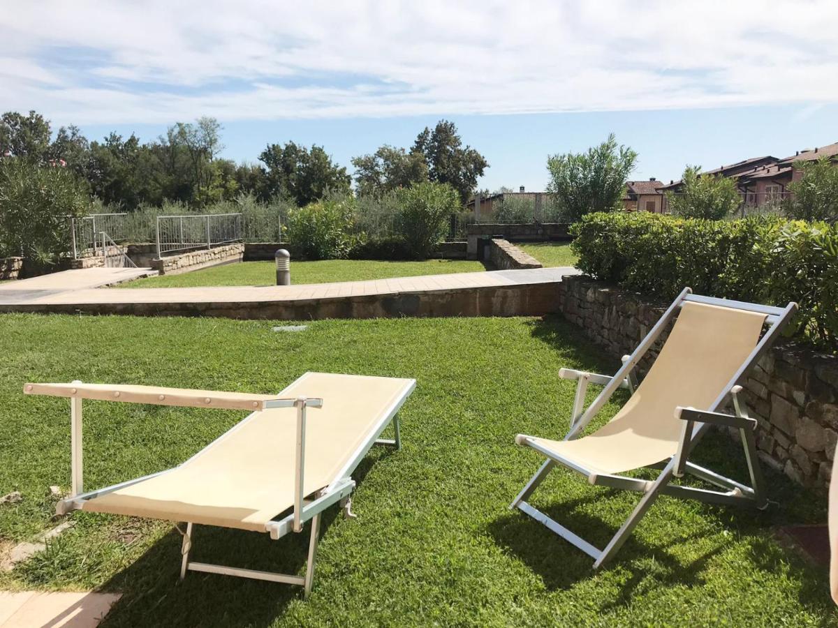 Luxury Apartments - Le Fate - Residence With Pool Manerba del Garda Exterior foto