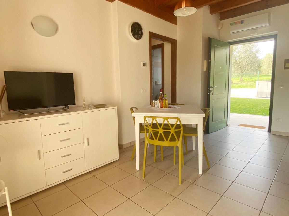 Luxury Apartments - Le Fate - Residence With Pool Manerba del Garda Exterior foto